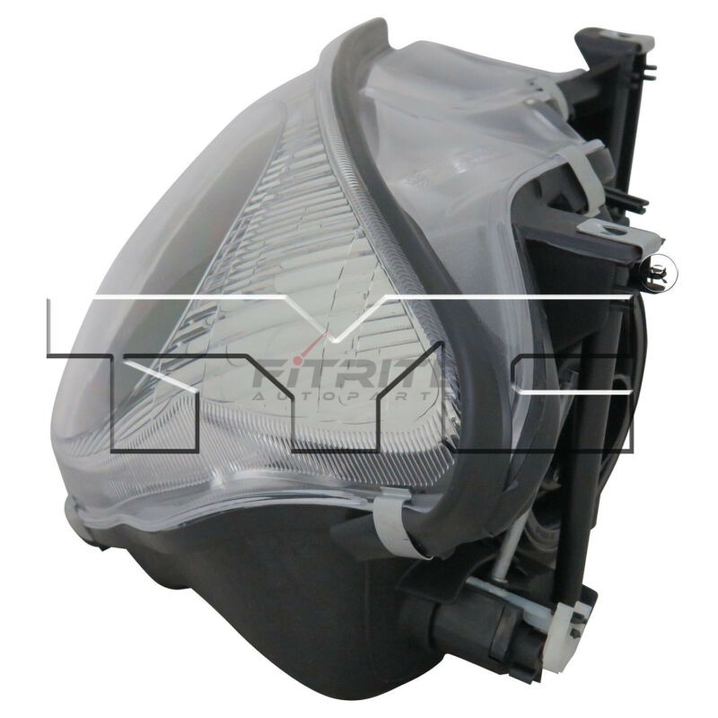 New Tyc Nsf Left Headlight Assembly For 1999 2004 Chrysler